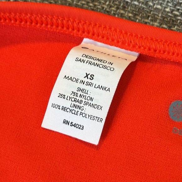 Athleta Red Orange Macrame High Neck Bikini / Sports Bra Removable Pads … - Picture 8 of 9